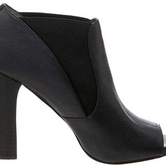 NINE WEST 'HOPPY' ANKLE BOOT LEATHER SIZE 9 Pre-owned great style-great height! - Picture 3 of 10